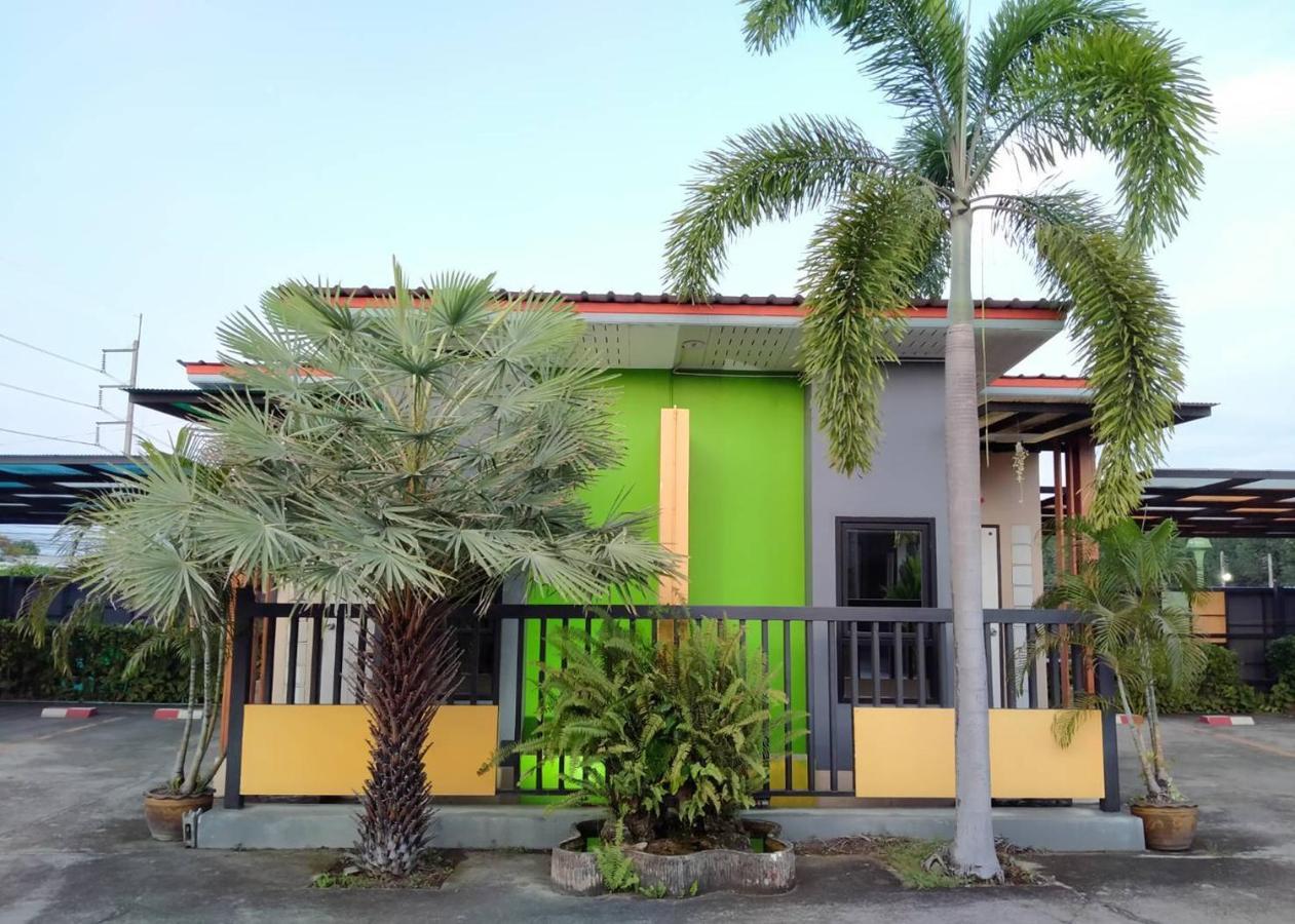 Jirapa Modern Resort Chonburi Ngoại thất bức ảnh