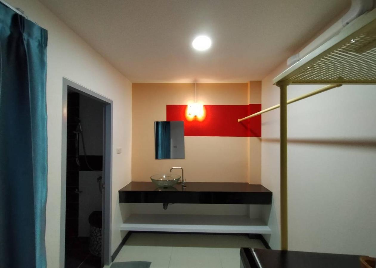 Jirapa Modern Resort Chonburi Ngoại thất bức ảnh