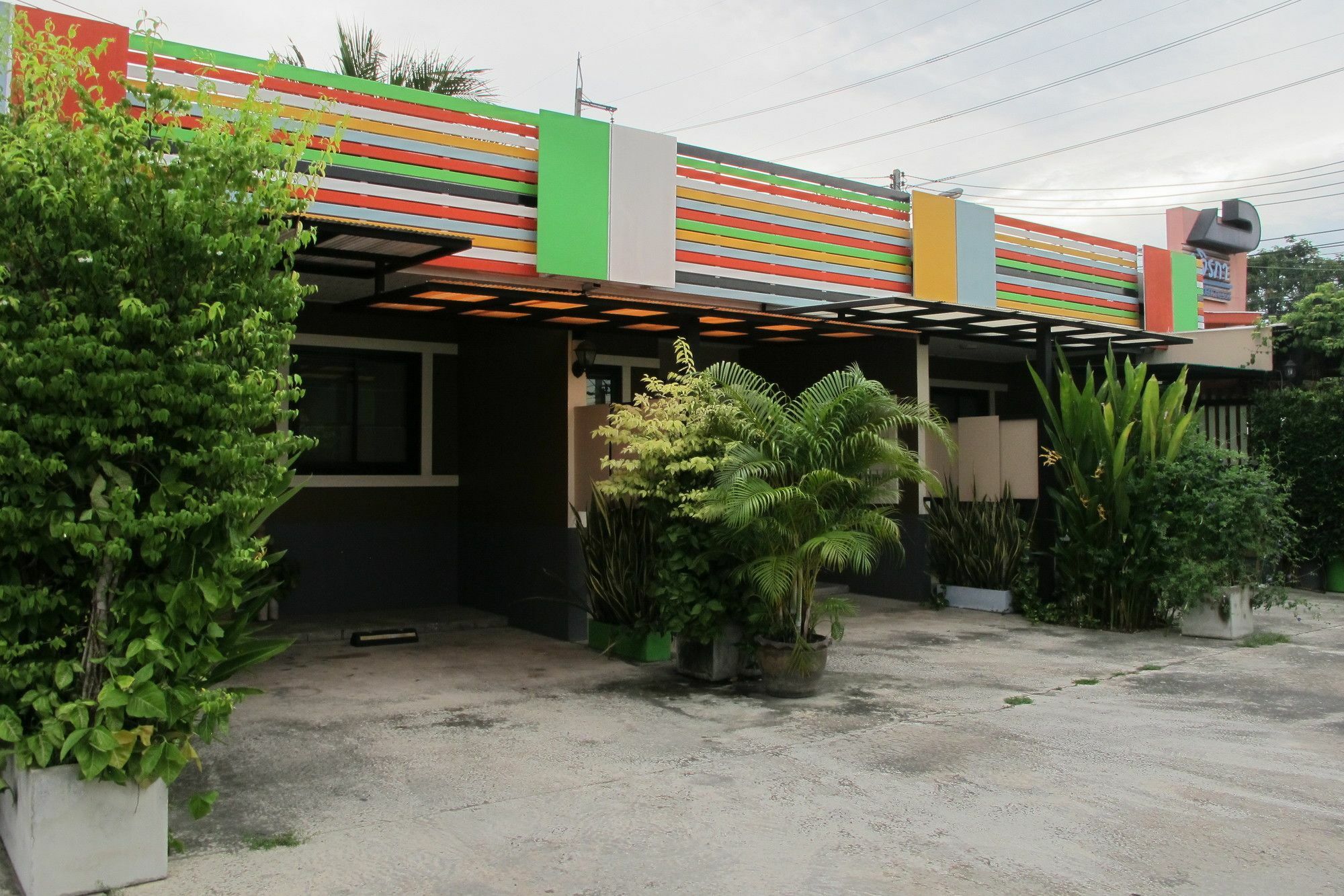 Jirapa Modern Resort Chonburi Ngoại thất bức ảnh
